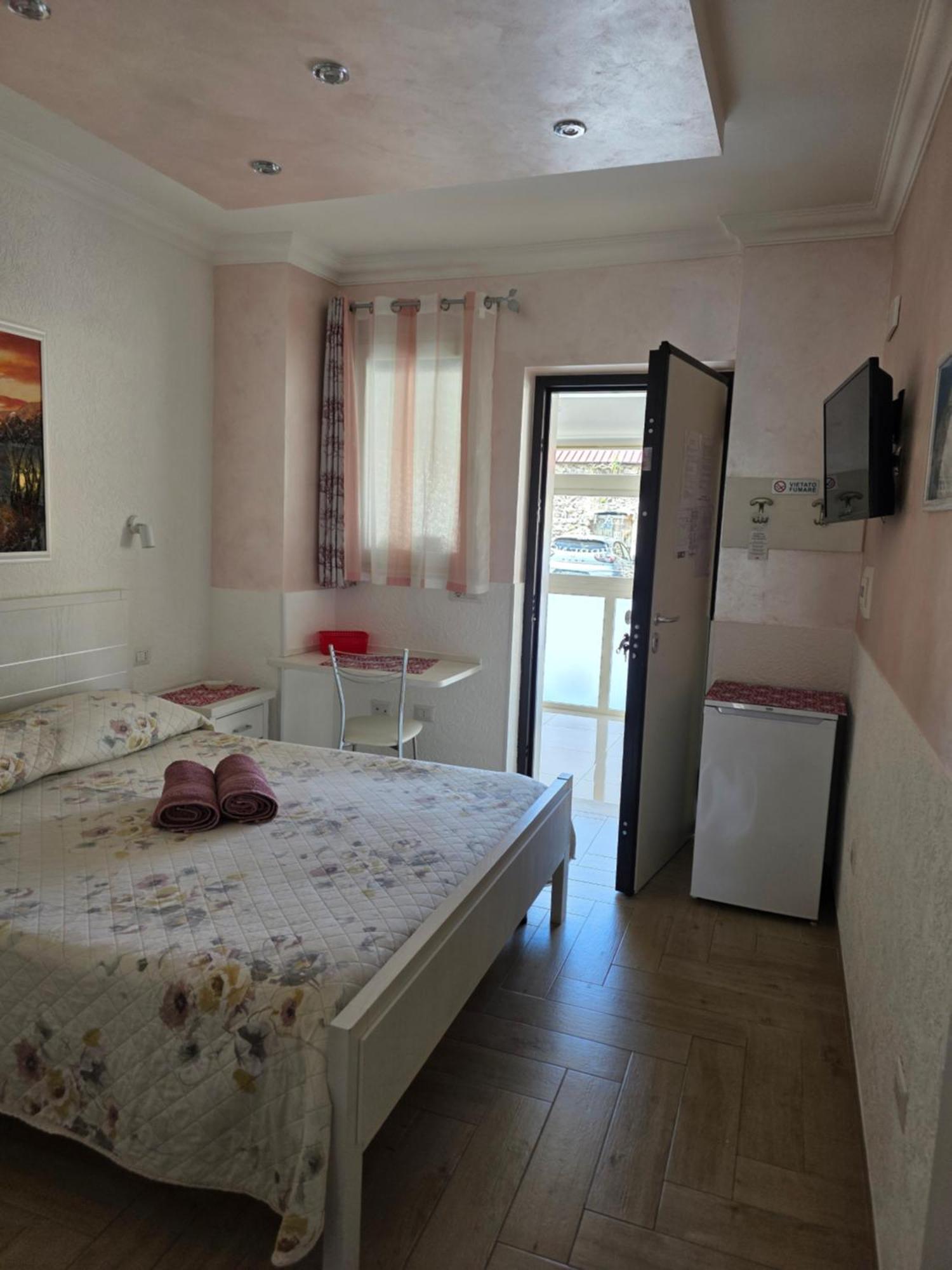 La Perla Del Tirreno Bed & Breakfast Tropea Ngoại thất bức ảnh