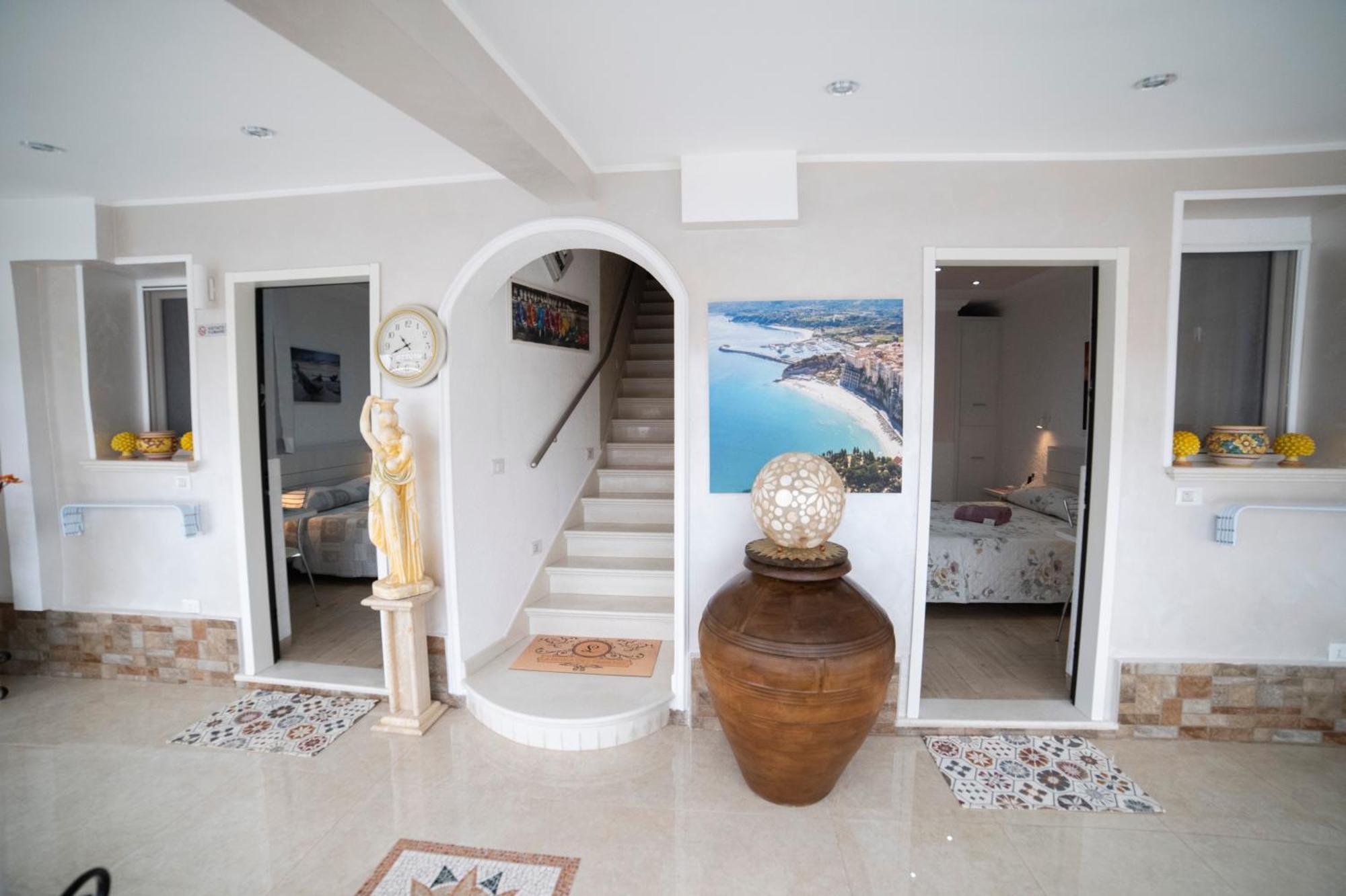 La Perla Del Tirreno Bed & Breakfast Tropea Ngoại thất bức ảnh