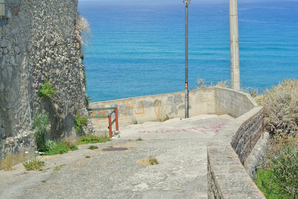 La Perla Del Tirreno Bed & Breakfast Tropea Ngoại thất bức ảnh